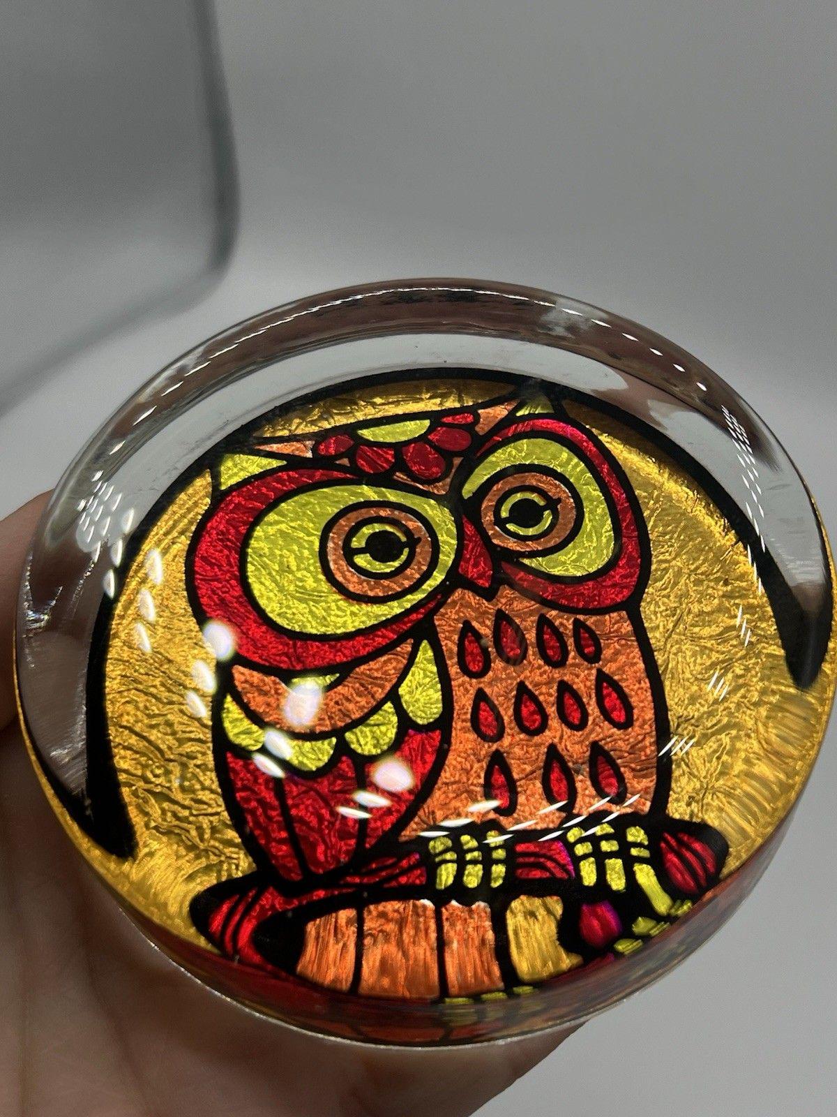 VTG 1970s Japan Glass Owl Paperweight Faux Stained Glass Felt Base Retro 3 1/2