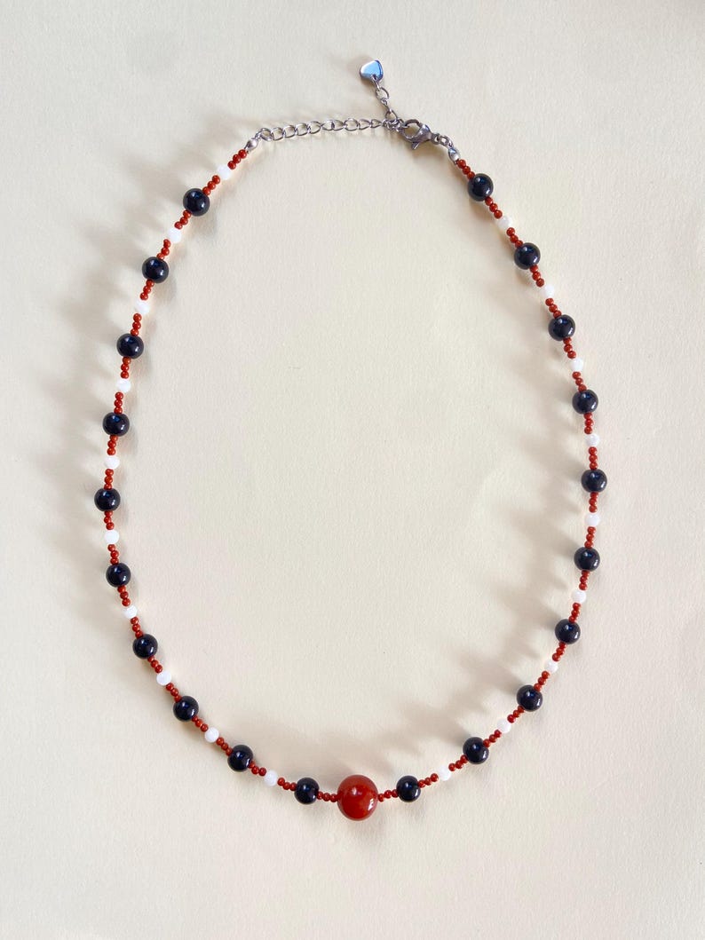 Repetaing Pattern Shells Days of Wine and Roses | Black Stone, Nanhong Agate, White Shell ...