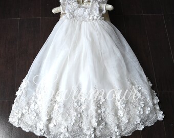 Vestido de bautizo hecho a mano: tul con encaje de flores 3D