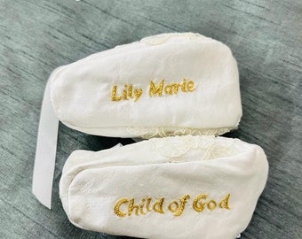 Baptism shoes - Matching embroidery on shoes