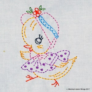 Vintage Duck in Dress and Bonnet Machine Embroidery Design 2 sizes, 4x4 or 5x7 colorwork linework, INSTANT DOWNLOAD. girl, toddler, baby