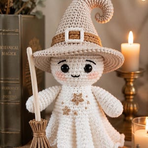 Haakpatroon voor een heks/spookje (amigurumi) | Halloween amigurumi PDF (direct te downloaden)
