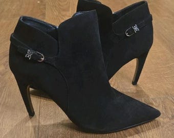 NEW Sam Edelman Women's Black Suede Pointed Toe Ankle Booties Heels - Size 6