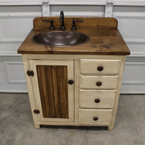 Rustic Farmhouse Vanity - 32"- Copper Sink - Antique white - Bathroom Vanity - Bathroom Vanity with Sink - Rustic Vanity - Farmhouse Vanity