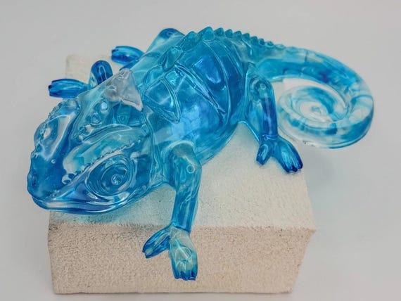 Lagoon | Chameleon Resin Sculpture