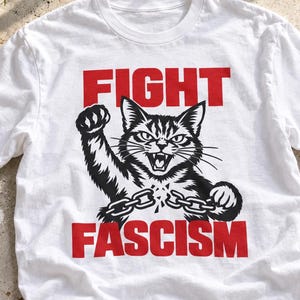 Antifascistisk katt, ilsken katt som bryter kedjor, antifascistisk gåva