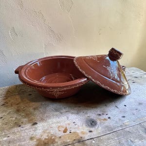 Large Hand-Painted Moroccan Clay Tagine – Glazed Terracotta Cooking Pot (12" Diameter)