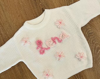 Jersey personalizado con el nombre del bebé / Jersey con el nombre del bebé bordado a mano, jersey con nombre personalizado, jersey para hitos mensuales, anuncio de nacimiento