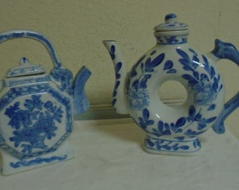 Vintage Chinese Porcelain Tea Pots! Excellect Condition! Marked