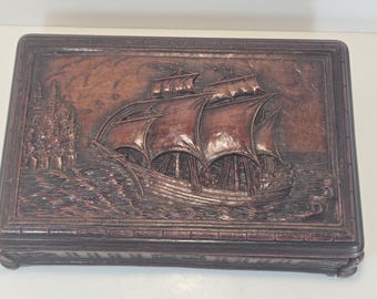 Vintage Syroco Wood Clipper Ship Trinket Box Mid-Century Faux Wood Nautical Jewelry Treasure Chest