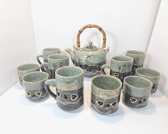 Japanese Somayaki Tea Set: Double Walled Crackle Glaze with Gold Horses, Hearts – Otagiri MCM
