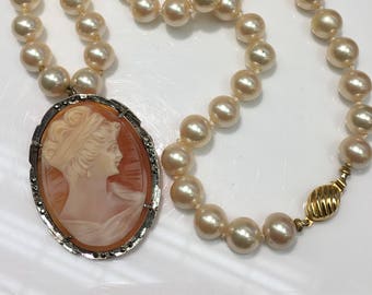 Hand Carved Cameo Brooch in Silver on a string of Marvella Pearls, Hand Carved Cameo Brooch in 925 Silver, Conch Cameo, Victorian Jewelry