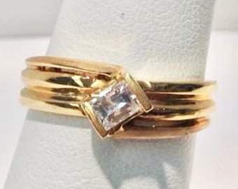 Emerald Cut Diamond Ring in 14K Yellow Gold, Diamond Ring with Emerald Cut Diamond, Diamond Ring 14K Gold, Vintage Emerald Cut Diamond Ring