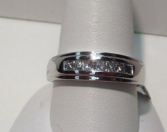 Diamond Band in 14K White Gold