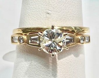 Anillo de compromiso vintage hecho a mano con diamantes en oro amarillo de 14 quilates, anillo de compromiso con diamantes y banda a medida.