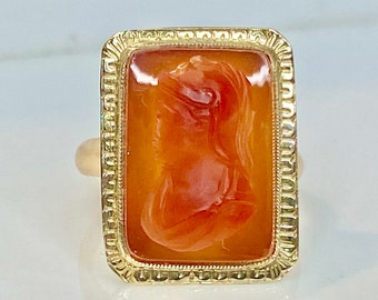 Antique Hand Carved Cameo in 14K Gold, Cameo, Cameo Ring, 16th to 17th Century Agate Cameo Ring