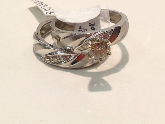 14k White Gold Antique Style Diamond Wedding Band (3/8 cttw)