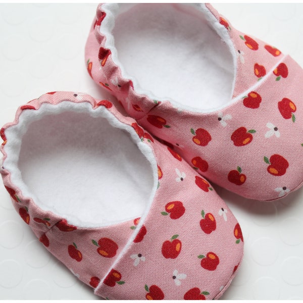 Baby Shoe Pattern - Wrap-Overs - Sizes 1 to 5