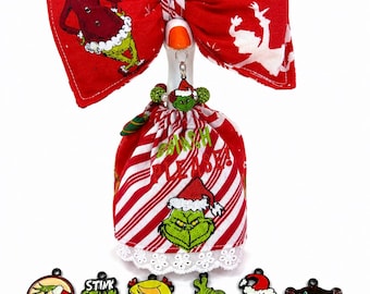 Holiday Desk Goose Outfit | 7" Christmas Goose Dress, Bow, Beak Charm