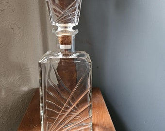 Vintage Decanter - Liquor Bottle - Clear Glass Bottle with Stopper - Whiskey Bottle - Bar Decor - Decanter - Liquor Decanter - B44