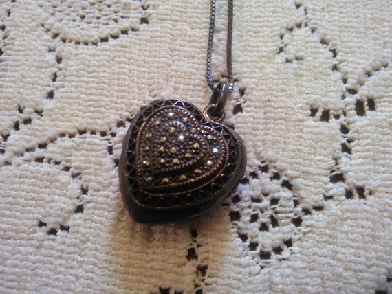 Vintage Sterling Heart Locket with Marcasites - L… - image 8