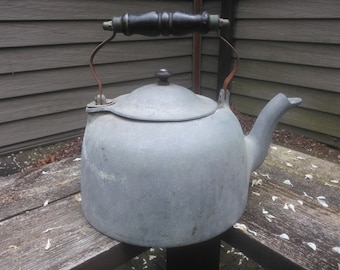 Cast Aluminum Teapot - Large Aluminum Teapot - Vintage Tea Kettle - Aluminum Teapot - Aluminum Tea Kettle - Primitive Farmhouse Decor