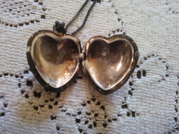 Vintage Sterling Heart Locket with Marcasites - L… - image 7