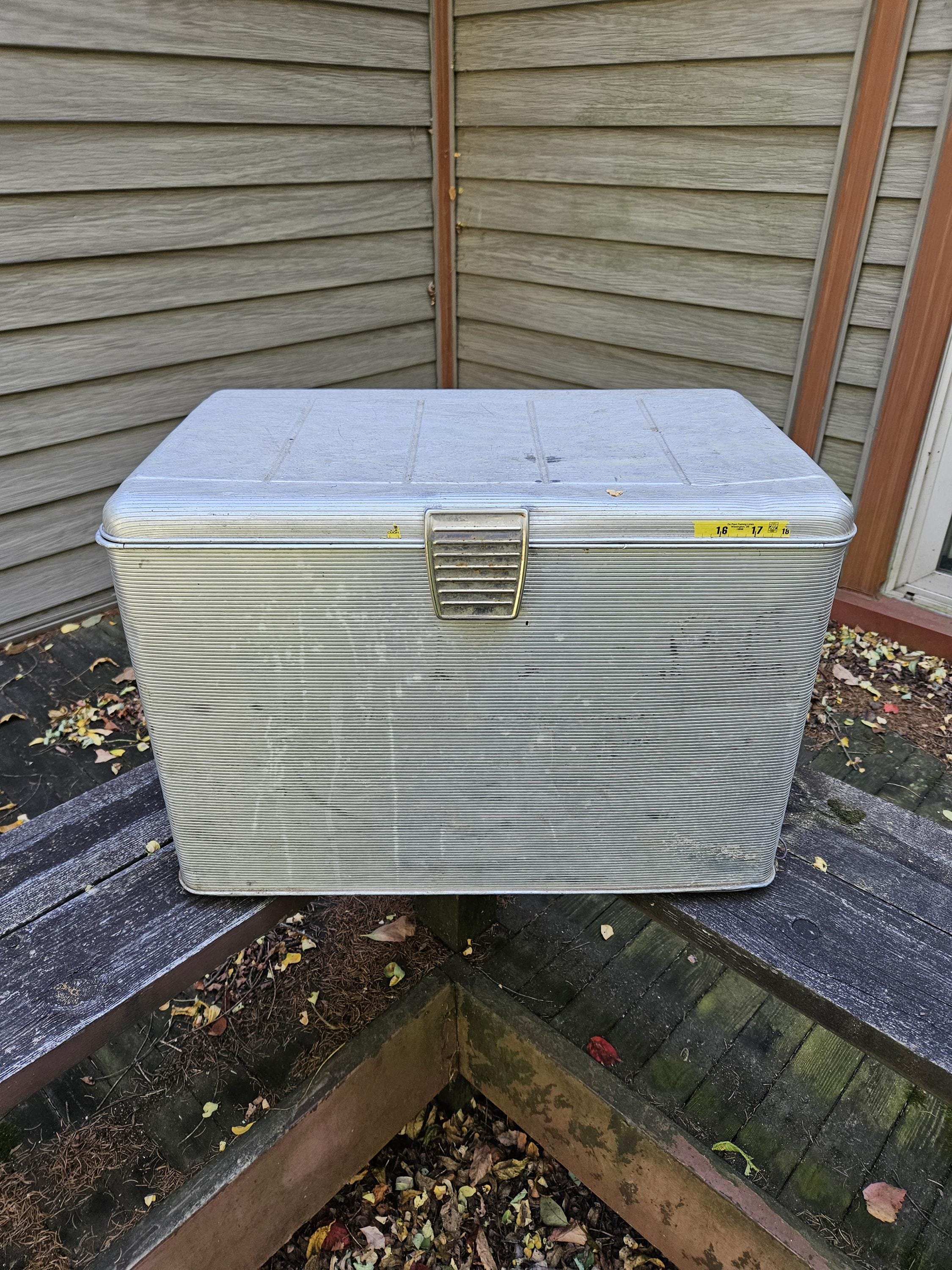 ice chest vintage metal coleman cooler