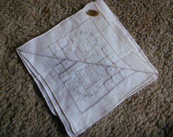 Vintage Hankie - Vintage Handkerchief - Pure Linen Hankie with Cutout Design - Hankie - Handkerchief