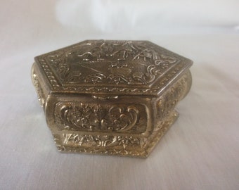 Vintage Dresser Box - Dresser Box -  Metal Dresser Box - Ring Box - Jewelry Box - Trinket Box - Metal Trinket Box - Mid Century MB72