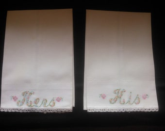 Beautiful Pair of Vintage Linen Hand Towels - His and Hers Embroidered Guest Towels - Fingertip Towels - Guest Towels - Hand Towels