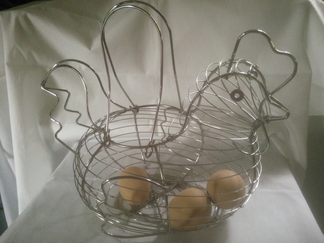 Folding Iron Egg Basket in 2023  Wire egg basket, Egg basket