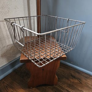 Vintage Square Wire Basket - Basket - Storage Basket - Vintage Storage - Wire Basket with Handles - Storage - Farmhouse