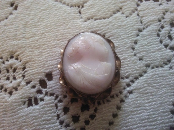 Vintage Pink Cameo Pin - Vintage Pin - Cameo Pin … - image 4