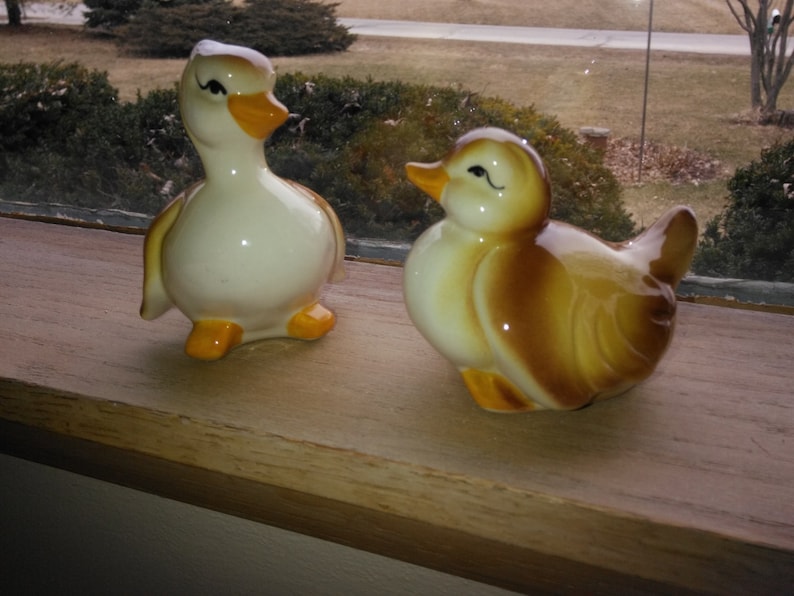 Vintage Pair of Duck Figurines Kay Finch Unmarked Kay Finch Figurines Duck Figurines Duck Statues Easter Decor Vintage Easter image 2