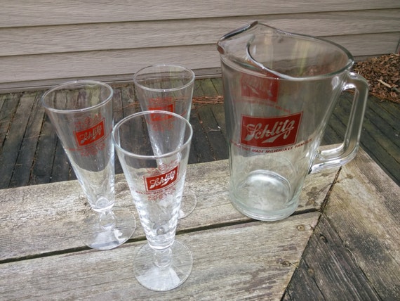 Vintage Schlitz Pitcher With Three Schlitz Pilsner Glasses