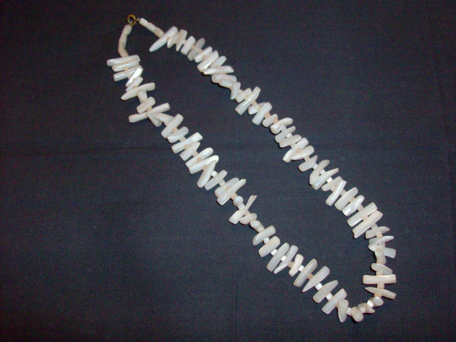 Vintage White Coral Necklace Vintage Necklace Vintage Etsy