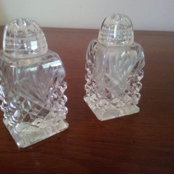 Vintage Salt and Pepper Shakers - Cut Glass Salt and Pepper Shakers - Salt and Pepper Shakers - Clear Glass Salt and Pepper Shakers