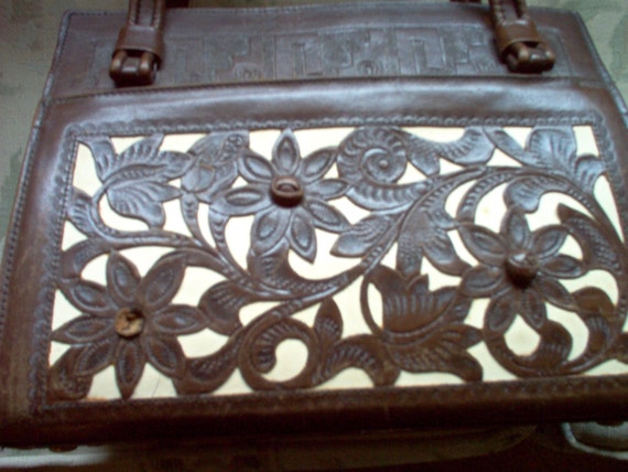 Vintage Hand Tooled Leather Purse - Purse - Leath… - image 2