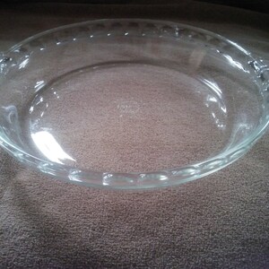 pyrex deep dish pie plate
