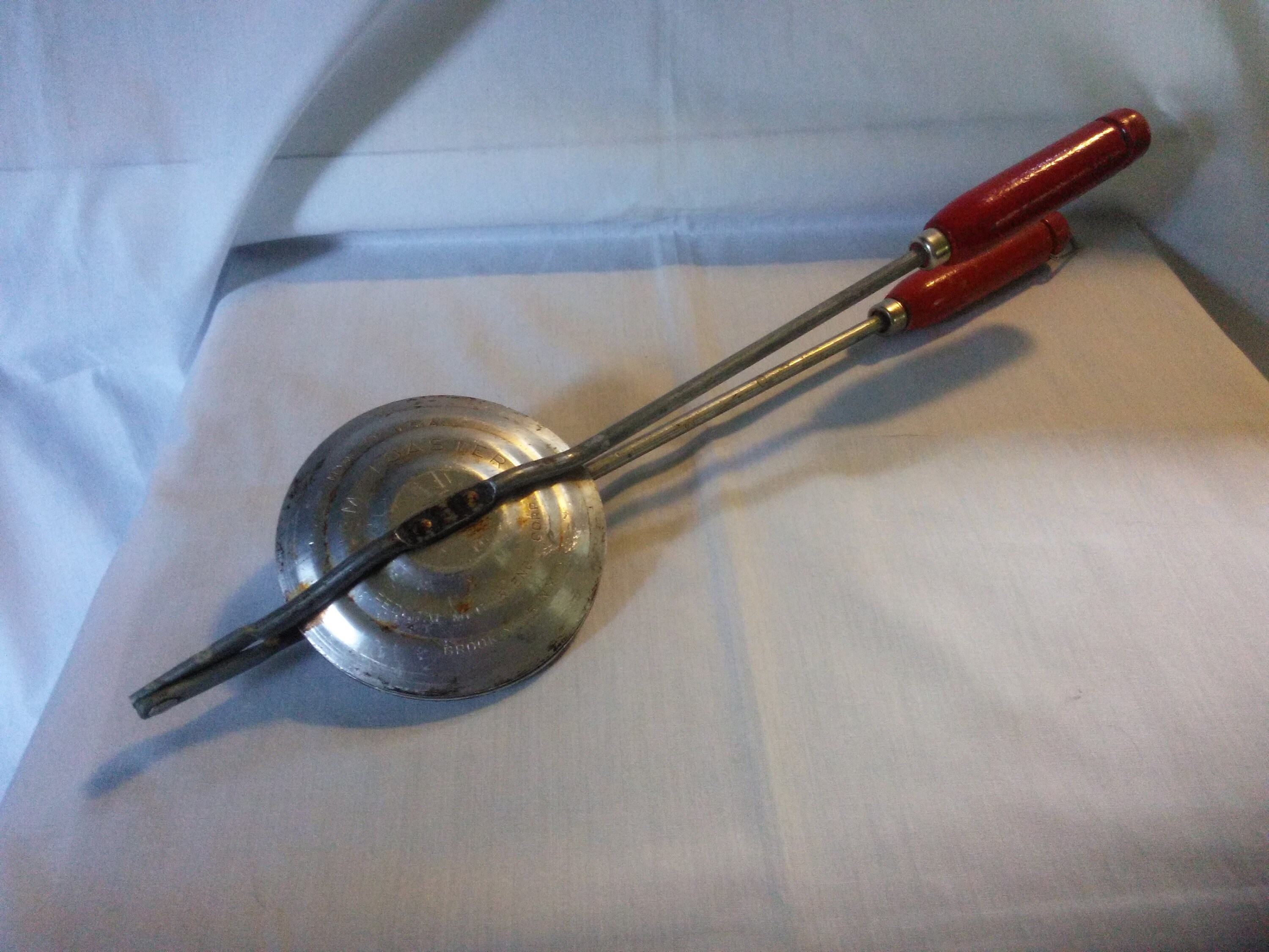 antique sandwich press
