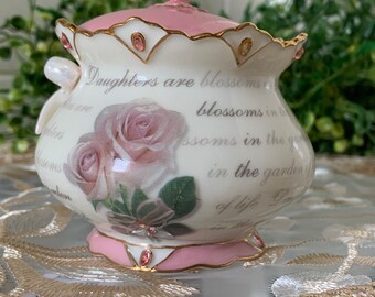 Vintage Heirloom Porcelain Music Box Gold Trim Daughters are Blossoms Plays Always in My Heart 2002 Collector Rare Find Precious Keepsake