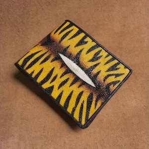 Authentic Stingray Leather Bifold Wallet – Tiger Motif, Exotic Skin, Handmade Men's Luxury