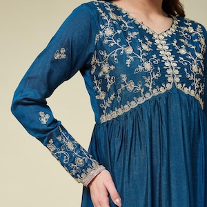 ladies dresses designs 2020 pakistani Stylish dress design follow for more designs @aa_clothing_ideas . . . . . . . . . . . . #aghanoor #bareeze #baroque #explore #dresses