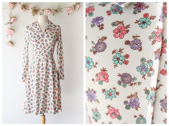 Vintage 1970's Floral Day Dress - Long Sleeved Pol