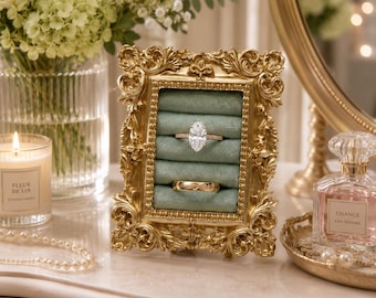 Ornate Vintage Resin Ring Holder Frame, Velvet Ring Display, Wedding Ceremony Accessory