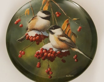 1986 The Chickadee Edwin Knowles Vintage Collectible Decorative Plate
