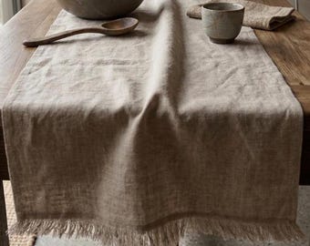 Tafelloper van linnen | Belgische linnen tafelloper met franjes, 70-250 cm & 7 kleuren, op maat gemaakt | Rustieke eetkamerdecoratie in boerderijstijl | Huwelijksgeschenk