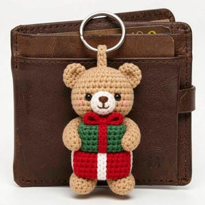 Adorno navideño de oso apilado, recuerdo de regalo amigurumi, amuleto festivo de paquete escalonado para la decoración del árbol de Navidad