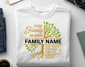Reunión familiar 2026 SVG PNG, Árbol genealógico personalizado con nombre familiar dividido, Archivo de corte "Nuestras raíces son profundas" para Cricut, Diseño de camiseta para reunión familiar